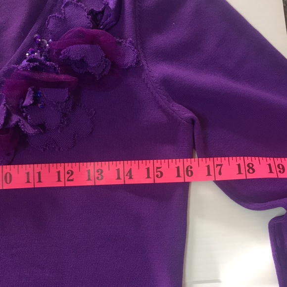 Purple sweater . Sz S . Beaded/sequins Vneck - Picture 13 of 16